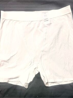 Auden Women’s White Boycut Briefs – Stretch Cotton Support